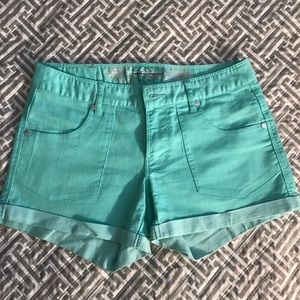 Express | Shorts | 2